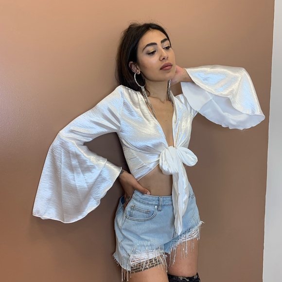 SHOPICANDIES Tops - ‼️ White Silky Flare Bell Sleeve Tie Front Crop